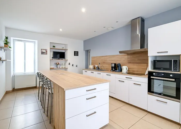 Сasa de vacaciones De La Poste - Avec Jardin Ryes