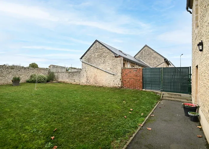 De La Poste - Avec Jardin